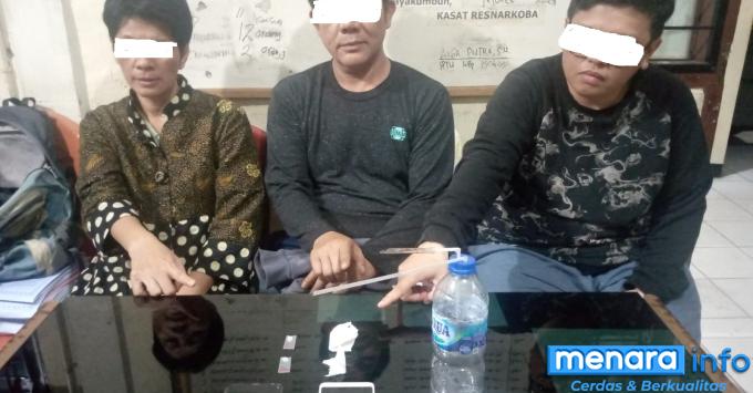 Tangkap Kurir Sabu, Sat Narkoba Polres Payakumbuh Amankan Tiga Orang Tersangka