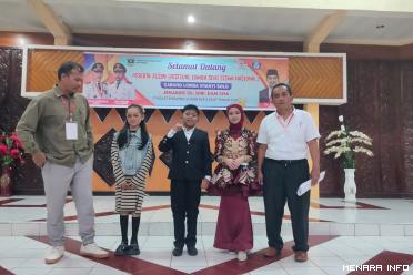 Ahmad Yusuf  (tengah) juara 2 FL2SN Tingkat Provinsi Sumatera Barat
