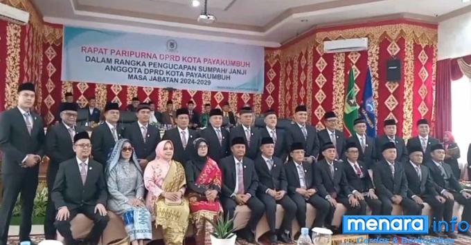 Pengambilan Sumpah Anggota DPRD Kota Payakumbuh Periode 2024-2029, Tanda Dimulainya Masa Bakti Baru