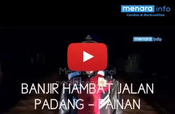 Video Banjir Hambat Akses Jalan Padang - Painan