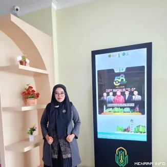Nabila Fitri Gunawan1, Silfia Hanani2