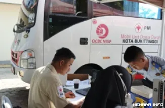 Kegiatan donor darah di Kantor Imigrasi Kelas I Non TPI Agam pada Kamis, 26 Juni 2025