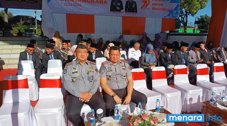 Kalapas Kelas IIA Bukittinggi Hadiri Upacara Hari Bhayangkara ke-79 Tahun 2025 di Lapangan Wirabraja Bukittinggi