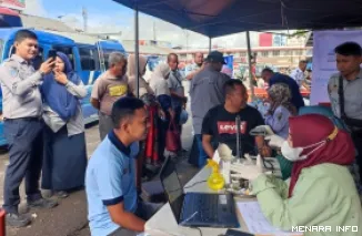 Terminal Tipe A Simpang Aur Kuning menggelar kegiatan donor darah bekerja sama dengan Palang Merah Indonesia (PMI) Kota Bukittinggi, pada Senin, 15 September 2025.