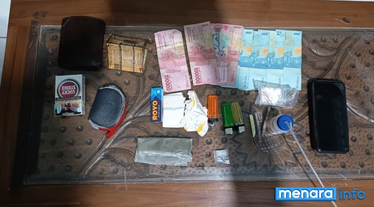 Barang bukti penangkapan terduga pengedar narkoba oleh Unit Intel Kodim 0304/Agam