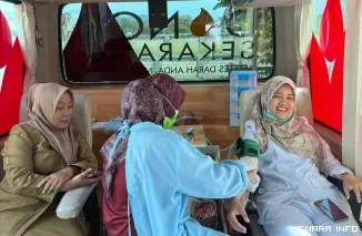 Donor darah dengan Mitra PMI Bukittinggi, di UPTD Puskesmas Mandiangin