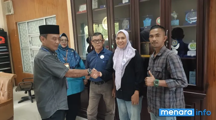 Pelantikan sekaligus penyematan Pin HMNI kepada Ketua DPD Prov. Sumbar, Yusman, ST. oleh Ketum DPP HMNI Ir. Brata Tridharma MM., MH.
