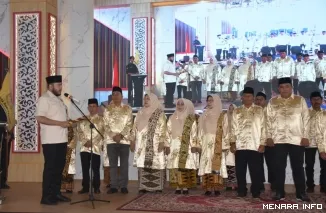 Ketua Umum IKTD Sumbar, Fadly Amran Melantik Pengurus IKTD Bukittinggi Periode 2026-2030, Kamis (23/4/2026)