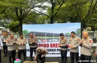Kapolda Sumbar Irjen Pol Gatot Tri Suryanta Melakukan Peletakan Batu Pertama Pembangunan Garasi Kendaraan Operasional, Rabu (15/4/2026)