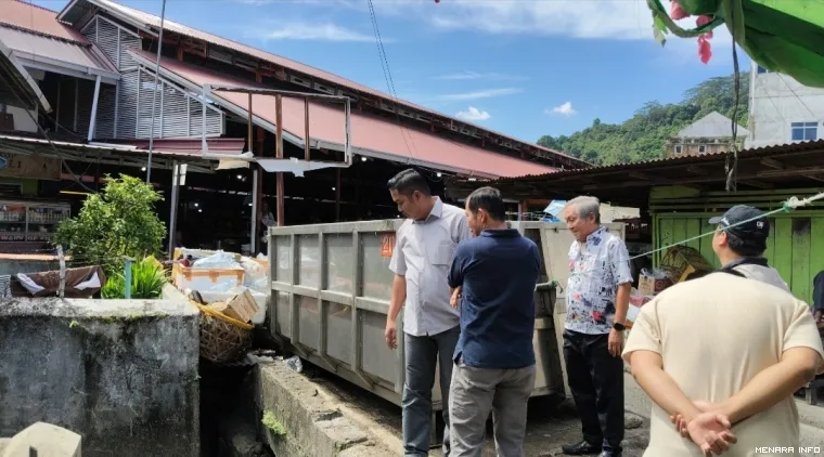 Peninjauan Drainase di Pasar Tanah Kongsi