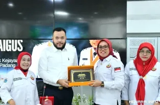 Wali Kota Padang Fadly Amran Menerima Kunjungan DPW IKM DKI Jakarta