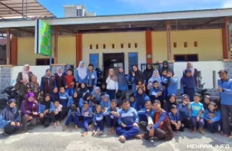 Tim KOGAMi Bersama Guru dan Siswa SLB Autis Harapan Bunda(*)