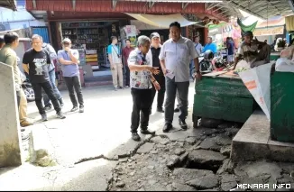Kepala Dinas Perdagangan Kota Padang Fizlan Setiawan Berdialog dengan Tokoh Masyarakat Terkait Rencana Revitalisasi Pasar Tanah Kongsi, Sabtu (30/5/2026)