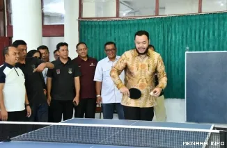 Wali Kota Padang Fadly Amran Saat Menghadiri Pelantikan Pengurus Cabang Persatuan Tenis Meja Seluruh Indonesia (PTMSI) Kota Padang masa bakti 2025-2029, Minggu (3/5/2026)