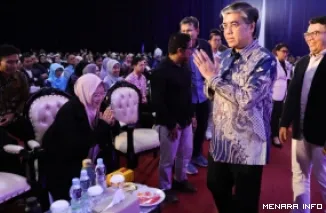 Menteri Ketenagakerjaan (Menaker), Yassierli pada Global Parenting Summit 2026 dengan tema Future Skills untuk Generasi Masa Depan Indonesia di Bandung, Sabtu. (humas)