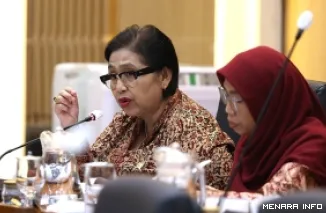 Anggota Komisi IX DPR RI, Irma Suryani dalam RDP Komisi IX DPR RI dengan Kepala BKD Setjen DPR RI terkait penyusunan RUU Ketenagakerjaan di Senayan, Senin. (humas)