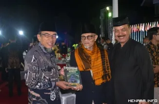 Wakil Wali Kota Padang Maigus Nasir Saat Menghadiri Peringatan 100 Tahun Jam Gadang, Rabu (3/6/2026) Malam.