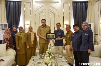 Wali Kota Padang Fadly Amran Menerima Audiensi Pengurus PDPI Sumbar, Selasa (2/6/2026)
