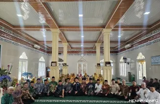 Al Amin Bersama Pengurus Pimpinan Muhammadiyah Ranting Komplek Pondok Pinang, Sabtu (13/6/2026) (foto: ist)