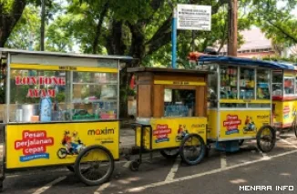 Maxim Padang, UMKM Sumbar, Program Pendampingan Usaha, Pedagang Pasar, Bantuan Perlengkapan Usaha,