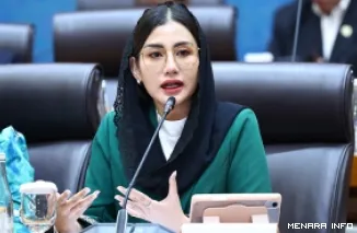 Anggota Komisi VII DPR RI, Novita Hardini, dalam RDPU Komisi VII DPR RI bersama perwakilan pelaku UMKM pengguna platform digital di Senayan, Jakarta, Kamis. (humas)
