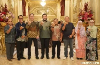 Wali Kota Padang Fadly Amran Saat Menghadiri Gala Dinner International Conference on Applied Sciences, Information Technology, and Engineering (IcoASNITEC) ke-7 (*)