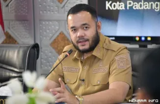 Wali Kota Padang Fadly Amran (*)