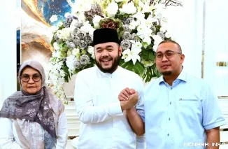 Wali Kota Padang Fadly Amran Bersama Wakil Ketua Komisi VI DPR RI Andre Rosiade(*)