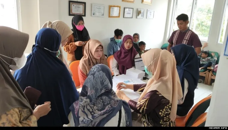 Warga Antusias Mengikuti Skrining TB yang Diselenggarakan PDPI