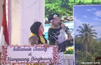 Kader PKK Kota Padang Tampil Membawakan Drama Edukasi Tentang 5 Pilar Sanitasi Total Berbasis Masyarakat (STBM) Pada Jambore Kader PKK Sumbar (*)