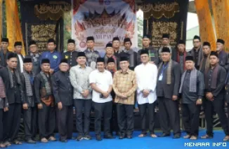 Wakil Wali Kota Padang Maigus Nasir Bersama Kelompok Basurah Adat Kecamatan Kuranji, Minggu (27/9/2026)