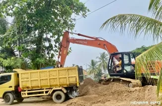 Pengerjaan Pengerukan Banjir Kanal Kampung Lapai, Kamis (1/10/2026)
