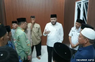 Wali Kota Padang Fadly Amran Meninjau Ruang Pembelajaran Digital Program Unggulan (Progul) Smart Surau di Masjid Nur Hikmah, Kampung Melayu, Kelurahan Kampung Olo, Kecamatan Nanggalo (*)