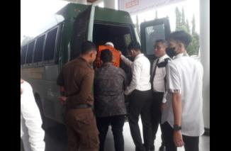 Kejari Pasaman Barat Tahan Dua Tersangka Korupsi RSUD