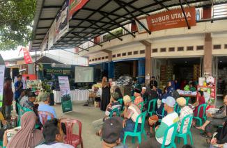 Petrokimia Gresik Gelar One Day Promotion di Tanah Datar