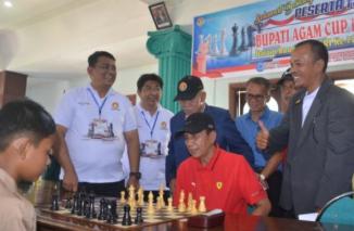 200 Perserta Ikuti Turnamen Catur Bupati Agam Cup I