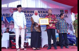 Teh Telur Minuman Khas Minangkabau 