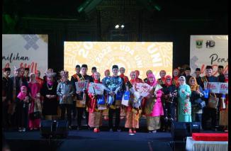 Di Istano Basa Pagaruyung, Pessel dan Padang Jadi Juara Pemilihan Uda Uni Duta Wisata Sumbar 2022