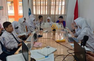 SMPN 5 Padang Panjang Berkolaborasi dengan Sekolah Luar Negeri