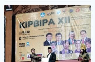 Gusrizal Terima Penghargaan Bidang Budaya dari Pemerintah Pusat, Ini Ucapan Wawako Marfendi