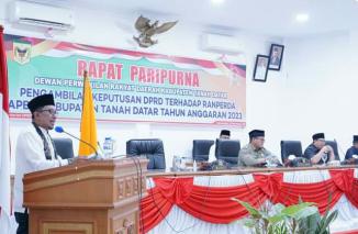 DPRD Bersama Pemkab Tanah Datar Sepakati APBD 2023 Sebesar Rp1,242 Triliun