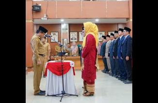 66 Pejabat Pemko Bukittinggi Dilantik, Martias Wanto: Pelayanan Kepada Masyarakat Harus Ditingkatkan