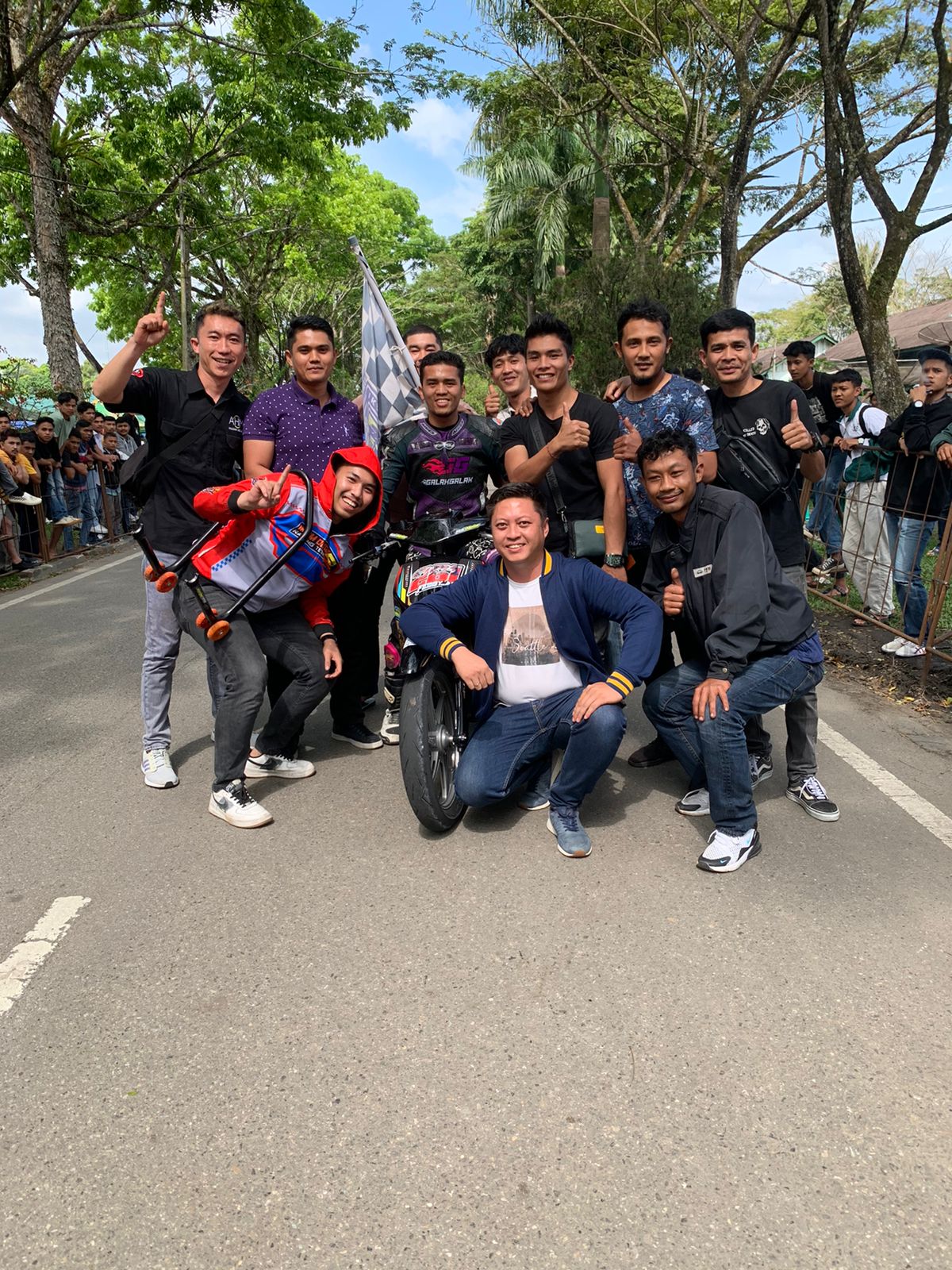 Berkat Dukungan Owner Hoki Motor Angga Kurniawan, Febi Am Berhasil Juara di Kelas Bebek 2 Tak