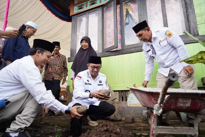 Perantau G3AD-IKPM se-Jabodetabek Bedah Rumah Layak Huni di Nagari Padang Magek