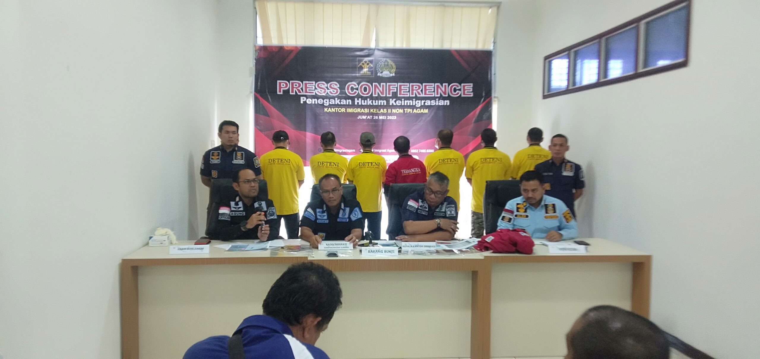 8 WNA Asal RRT Diamankan Kantor Imigrasi Kelas lI Agam