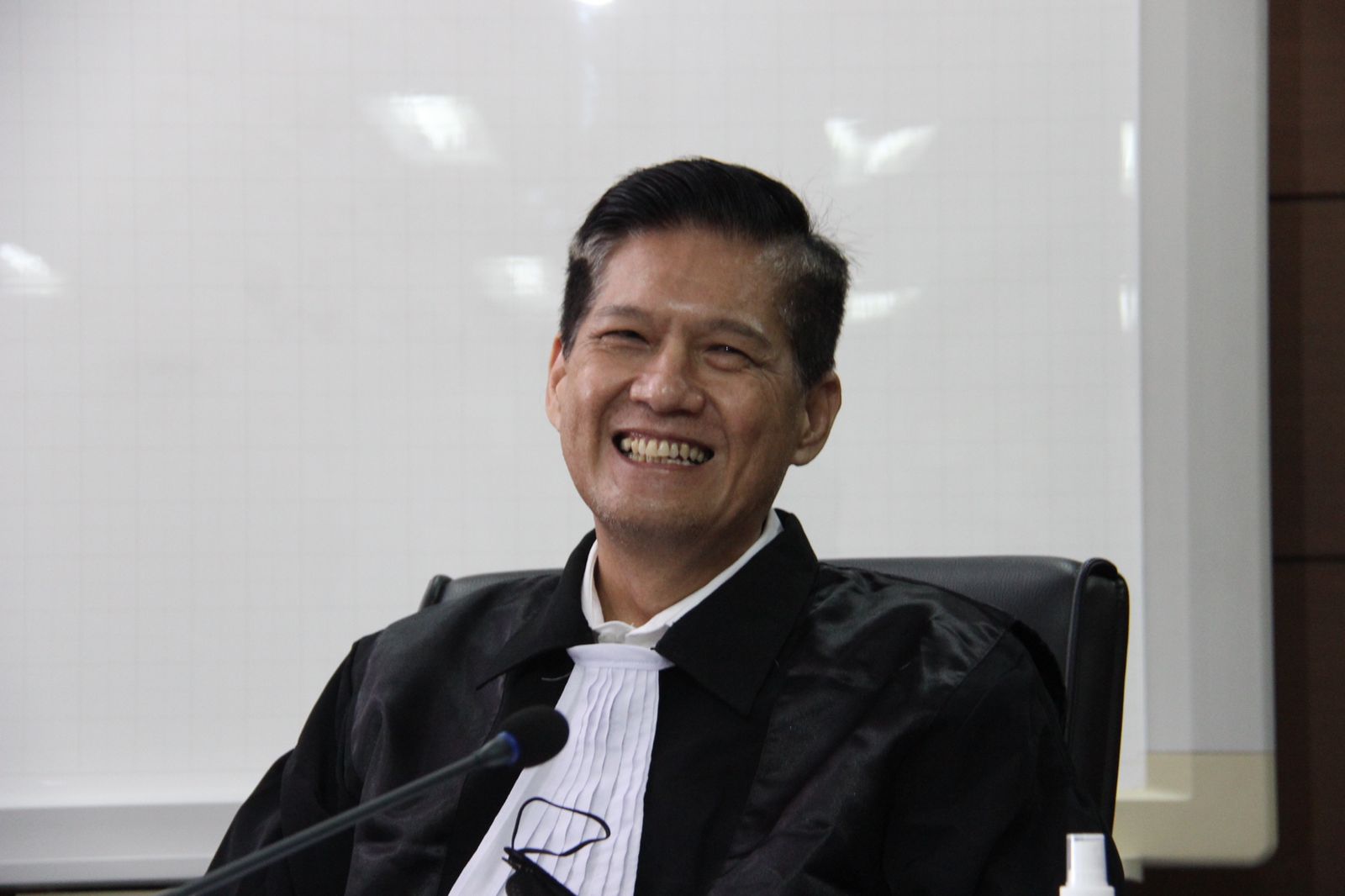 Rancangan Peraturan Presiden tentang Tanggung Jawab Perusahaan Platform Digital untuk Mendukung Jurnalisme Berkualitas Sebuah Langkah Anti Demokrasi