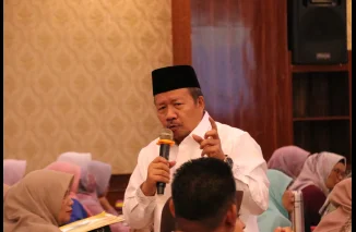 Berikan Motivasi Kepada Guru, Bupati Agam: Tingkatkan SDM dan Berikan Pelayanan Maksimal