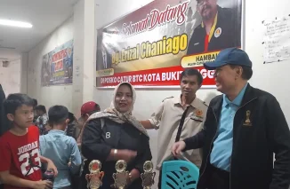 Erizal Chaniago Memberikan Arahannya pada Acara LCM di BTC Pasar Banto Kota Bukittinggi