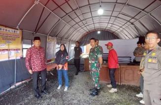 Tinjau Posko Siaga Marapi, Pj Wako Sonny Ingatkan Personel Utamakan Keselamatan