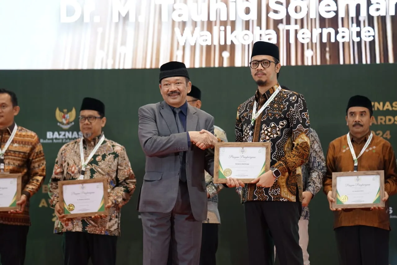 Erman Safar Wali Kota Pendukung Pengelolaan Zakat terbaik Se-Indonesia